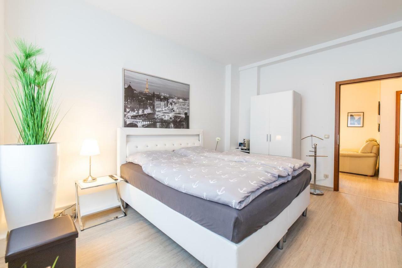 Fischerwiege Ferienwohnungen & Apartments Am Dom Erfurt Esterno foto